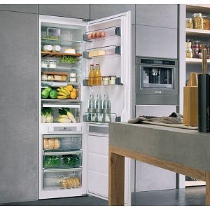 Встраиваемый холодильник KitchenAid KCBDR 18600/1