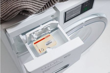 Стирально-сушильная машина Miele WTD163WCS
