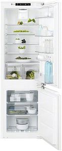 Холодильник Electrolux ENC 2854 AOW