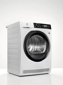 Сушильная машина Electrolux EW8HR259ST