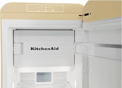 Холодильник KitchenAid KCFMA 60150R