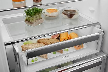 Встраиваемый холодильник Electrolux RNT8TE18S