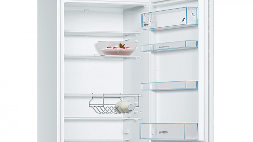Холодильник с нижней морозильной камерой BOSCH KGE39XW21R