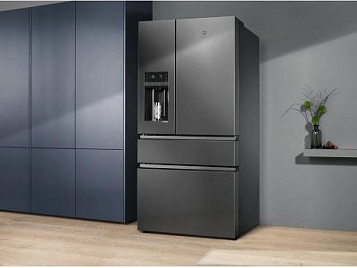 Холодильник Electrolux LLI9VF54X0