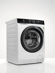 Стиральная машина Electrolux EW8F1R69SA