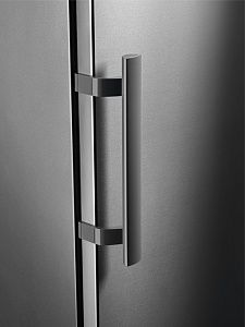 Морозильная камера Electrolux EUF2047AOX