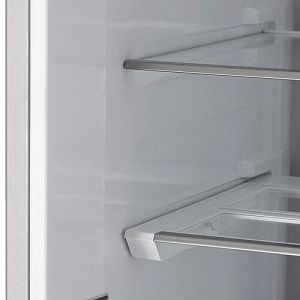 Холодильник с морозильником Samsung BeSpoke RB38A7B62AP/WT серый