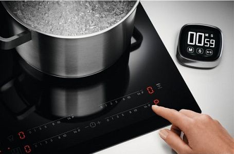 Варочная панель Electrolux IPE6453KF