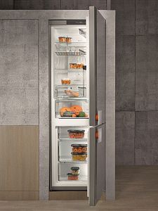 Холодильник Gorenje NRK621STX