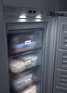 Морозильник Miele FNS37402i