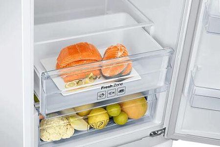Холодильник с морозильником Samsung RB37A5200WW/WT белый