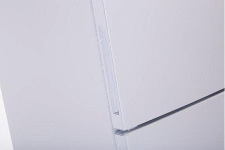 Холодильник Sharp SJ-B320EVWH