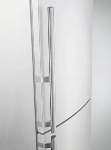 Холодильник Electrolux EN3889MFW