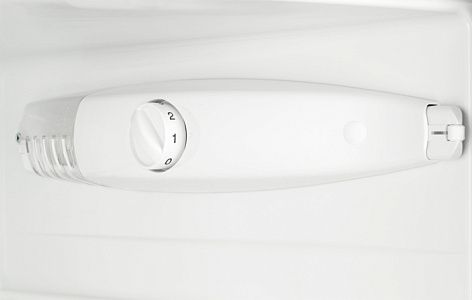 Холодильник Electrolux ERT1501FOW3