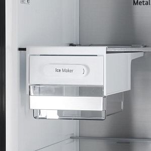 Морозильный шкаф LG GC-B404FAQM серебристый