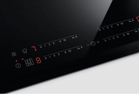 Варочная панель Electrolux IPE6453KF