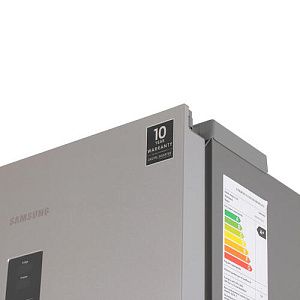 Холодильник с морозильником Samsung RB38T676FSA/WT серебристый