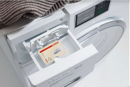 Стиральная машина с фронтальной загрузкой Miele WEA025 WCS Active