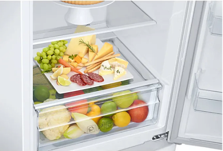 Холодильник с морозильником Samsung RB37A52N0WW белый